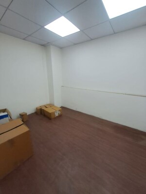 Room in  Warehouse at Sector 63 – for Rent