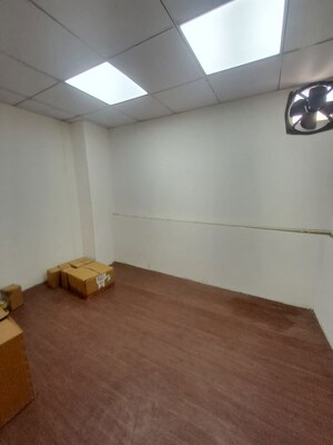 Room in  Warehouse at Sector 63 – for Rent