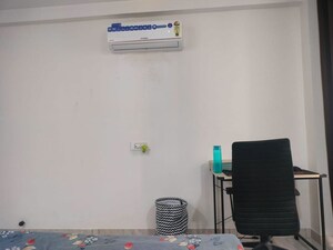 Furnished Amenities in 3 BHK Apartment at Shiva Enclave Zirakpur, Patiala Road – for Rent