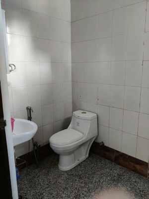 Bathroom in 1 RK Builder Floor at Sector 55 – for Rent