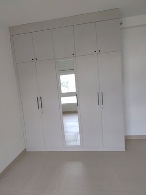 Room in 3 BHK Apartment at Karle Hub, Hebbal – for Rent