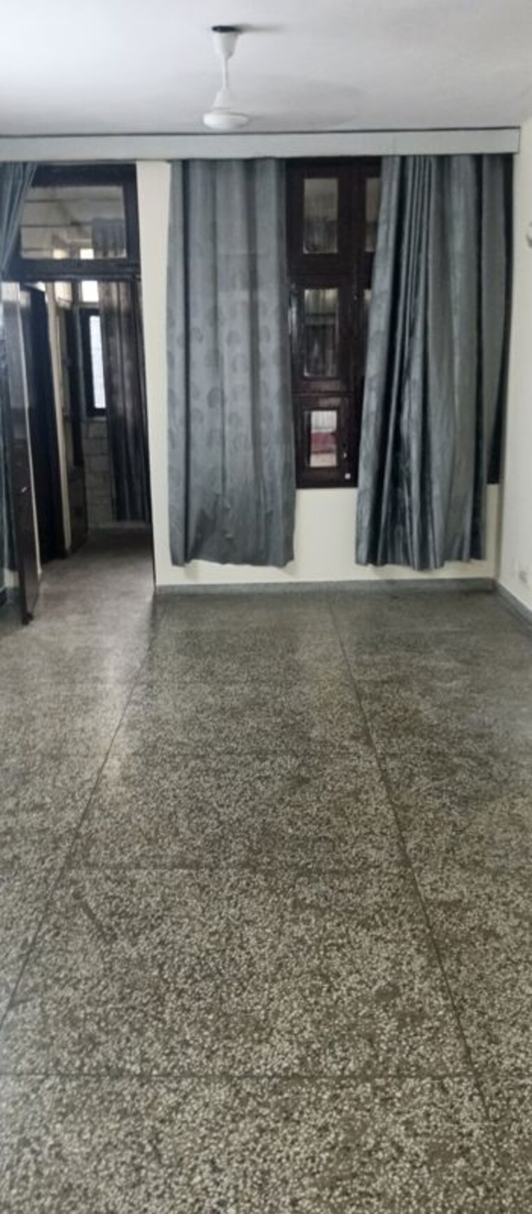Room, ip extension 1 Bedroom 800 Sq.Ft. Apartment In Ip Extension Delhi 10736619