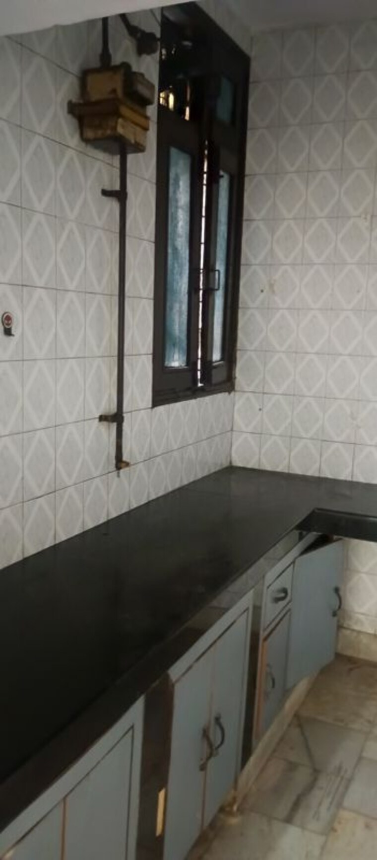 Bathroom, ip extension 1 Bedroom 800 Sq.Ft. Apartment In Ip Extension Delhi 10736619