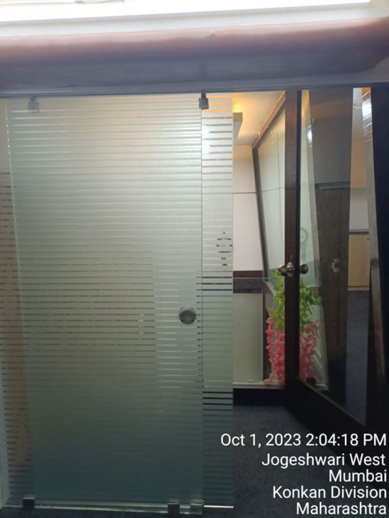 Exterior View, crystal-plaza-andheri-west Commercial Office Space 350 Sq.Ft. In Andheri West Mumbai 10736650