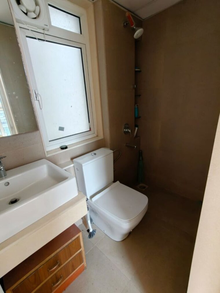 Bathroom, tata-serein 1 Bedroom 470 Sq.Ft. Apartment In Pokhran Road No Two Thane 10736651