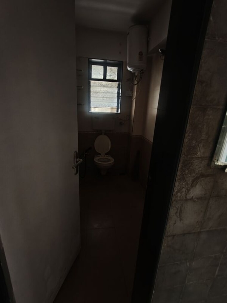Bathroom, sierra-towers 3 Bedroom 1320 Sq.Ft. Apartment In Kandivali East Mumbai 10736654