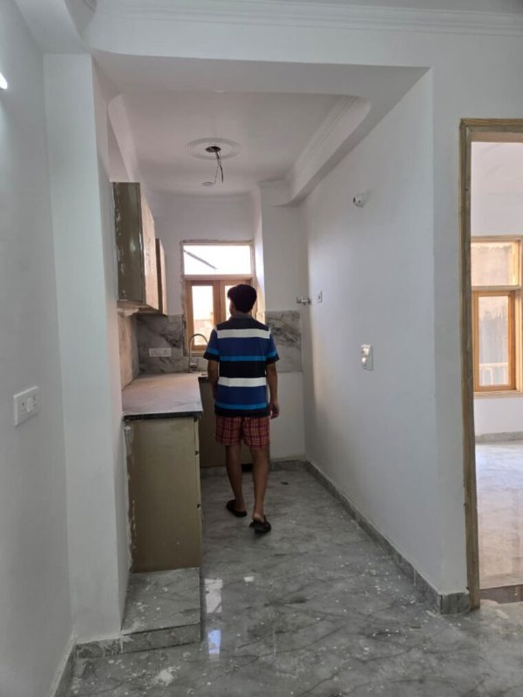 undefined, freedom fighters enclave 1 Bedroom 700 Sq.Ft. Apartment In Freedom Fighters Enclave Delhi 10736661