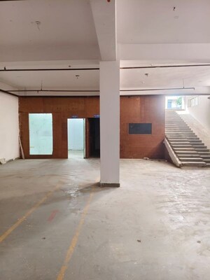 Parking in  Warehouse at Sector 63 – for Rent