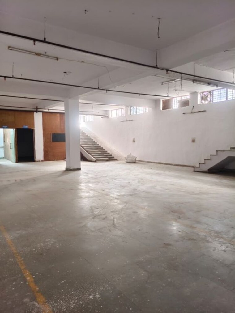 Kitchen, sector 63 Commercial Warehouse 2500 Sq.Ft. In Sector 63 Noida 10736627