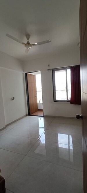 Room in 1 BHK Apartment at Fortune Prima, Mohammadwadi – for Rent