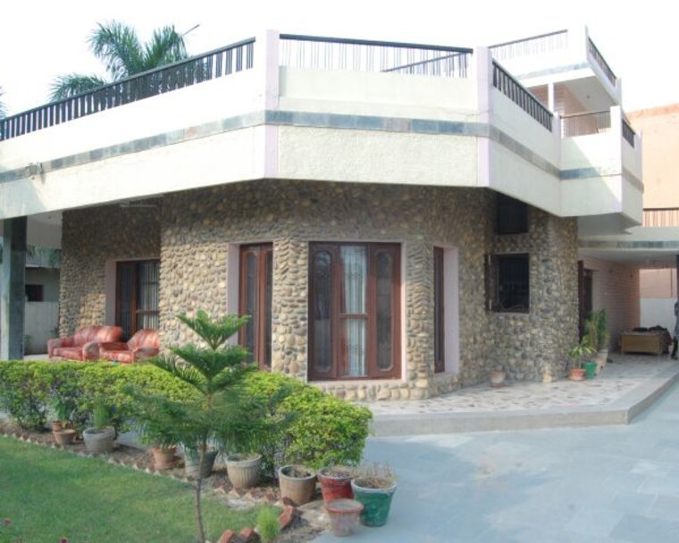 Exterior View, sector 4 3 Bedroom 1556 Sq.Ft. Independent House In Sector 4 Gurgaon 10736696