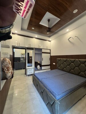 2.5 BHK Apartment For Rent in Sushma Valencia, International Airport Road