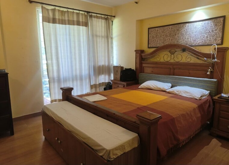 Bedroom, orchid-petals 3 Bedroom 1805 Sq.Ft. Apartment In Sector 49 Gurgaon 10736724