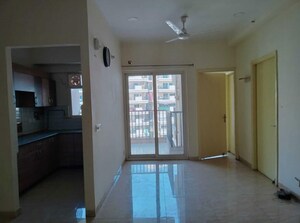 Room in 2 BHK Apartment at Bhartiya Nikoo Homes Phase 2, Thanisandra Main Road – for Rent