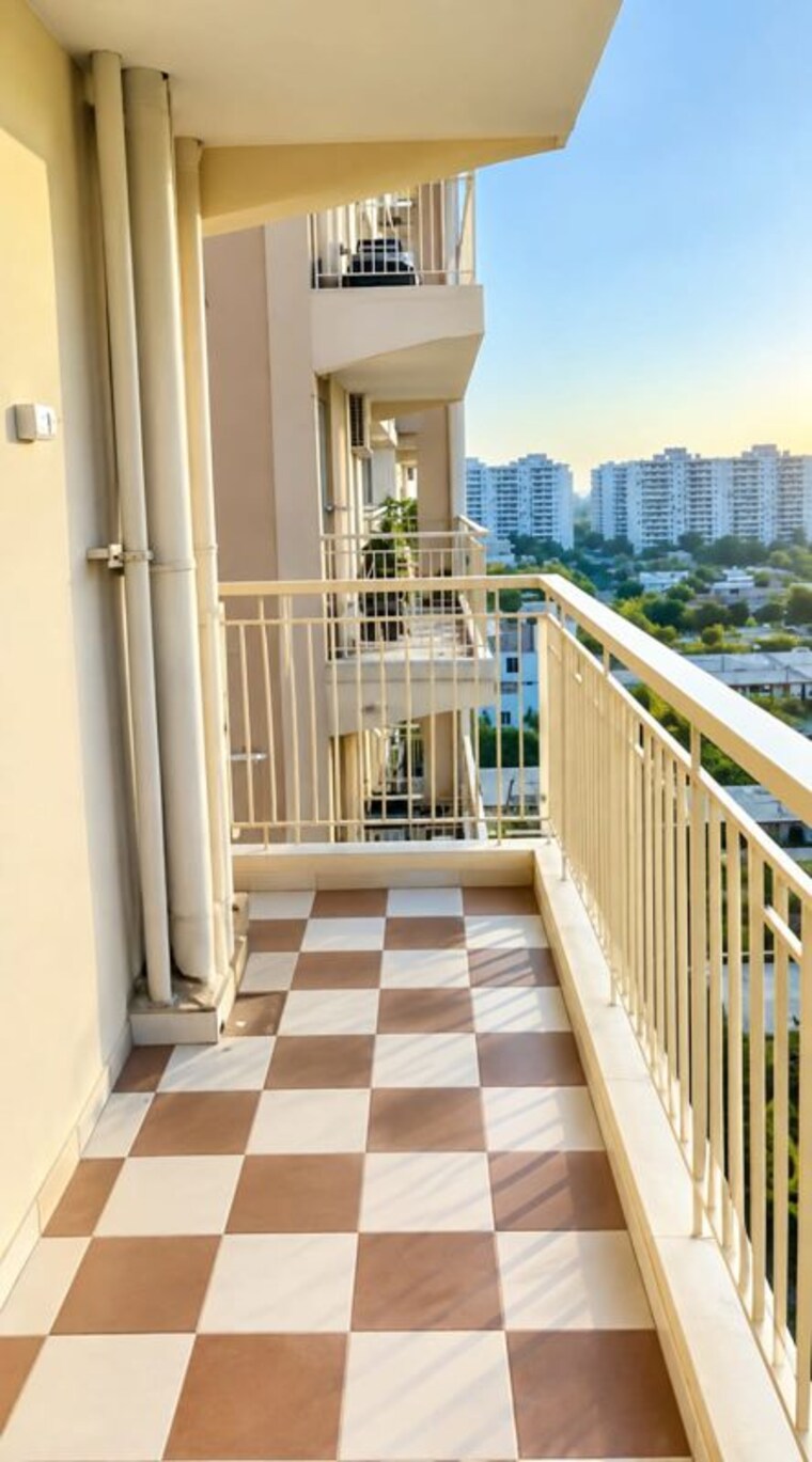 Balcony, shree-vardhman-green-court 2 Bedroom 690 Sq.Ft. Apartment In Sector 90 Gurgaon 10736755