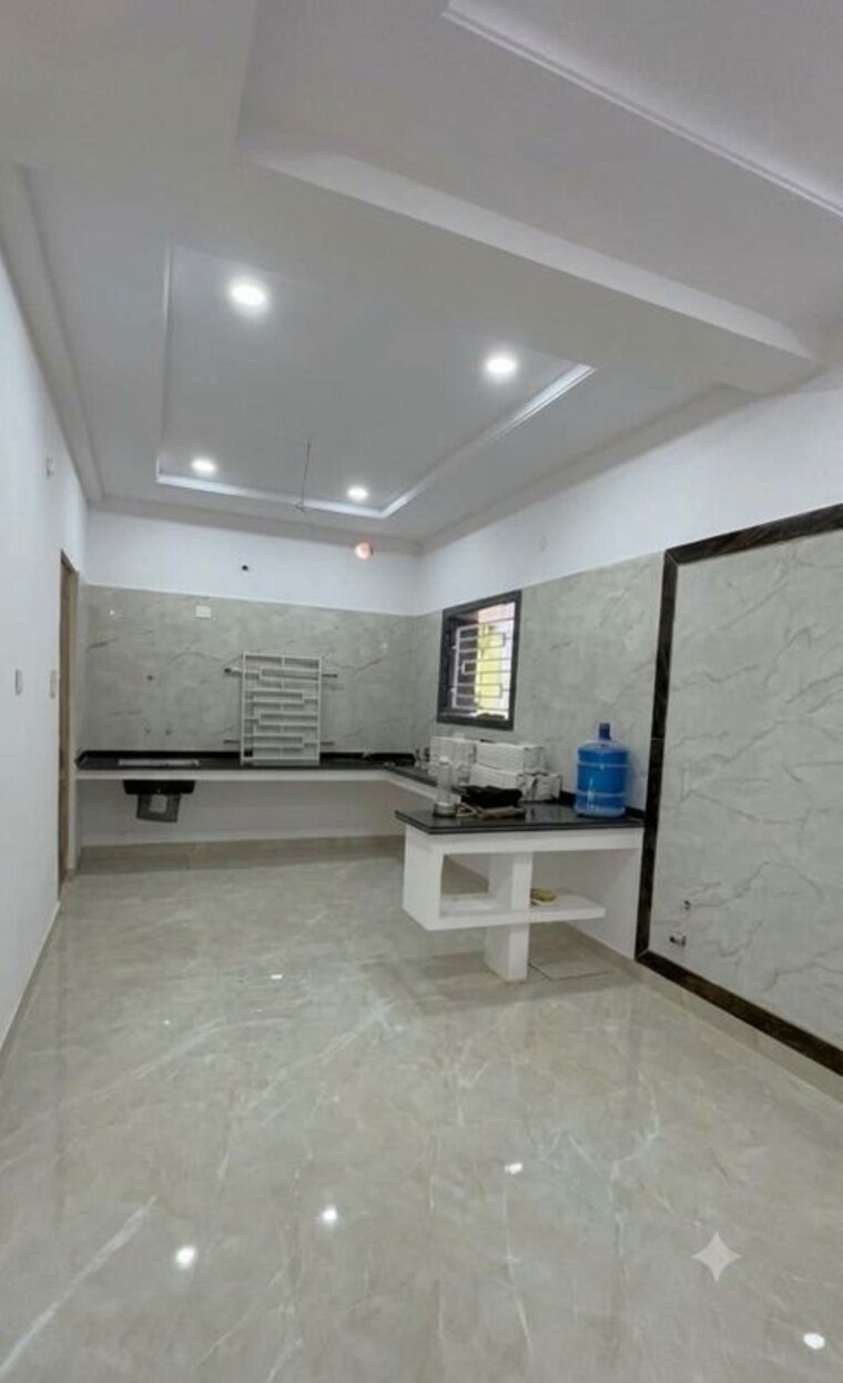  Parking, yapral 5 Bedroom 160 Sq.Yd. Independent House In Yapral Hyderabad 10736752