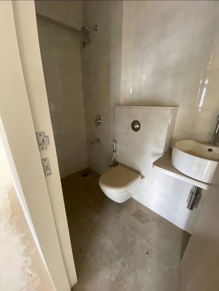 Bathroom, sugee-atharva 2 Bedroom 470 Sq.Ft. Apartment In Prabhadevi Mumbai 10736791