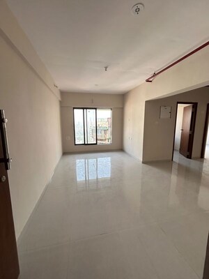 Room in 2 BHK Apartment at Sugee Atharva, Prabhadevi – for Sale