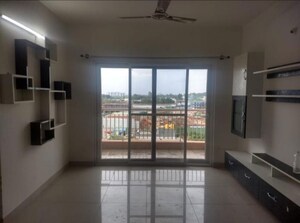 Room in 2 BHK Apartment at Bren Northern Lights, Jakkuru – for Rent