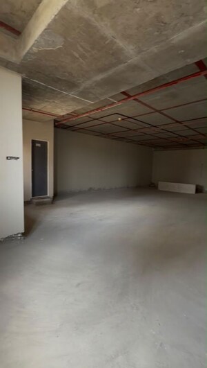 Room in  Office Space at Mohan Nagar Co Op Society – for Rent
