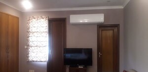 Room in 4 BHK Builder Floor at Panchsheel Park – for Sale