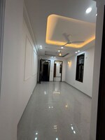2 BHK +  900 Sq.Ft. Builder Floor in Chattarpur