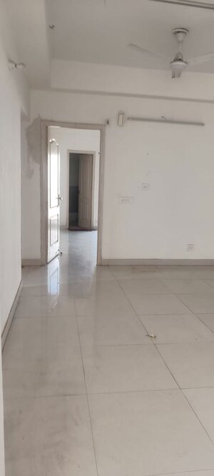 3 BHK Apartment For Rent in Sector 76