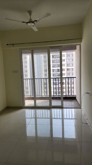 Room in 2 BHK Apartment at Kolte Patil Life Republic, Hinjewadi – for Rent
