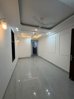 2 BHK +  900 Sq.Ft. Builder Floor in Chattarpur