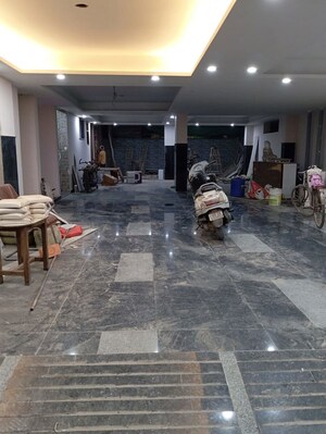 Parking in 3 BHK Independent House at Sector 4 – for Rent