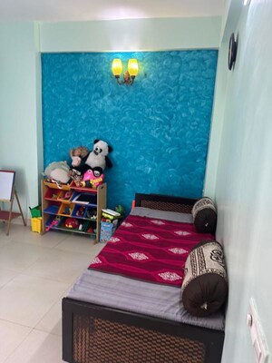Bedroom in 3 BHK Apartment at Sector 76 – for Rent