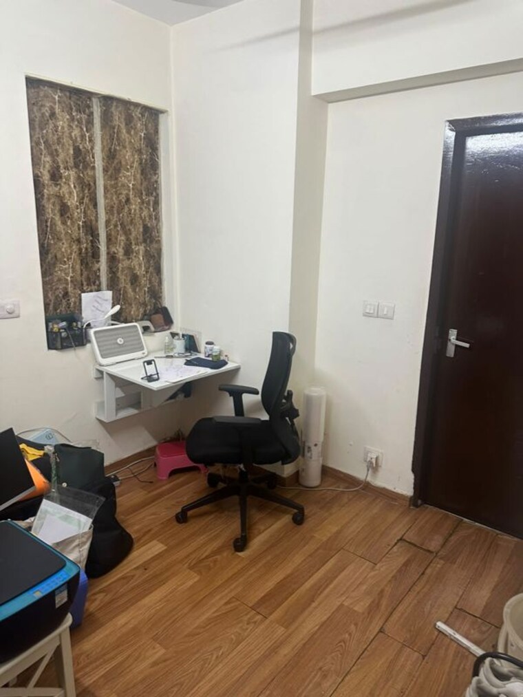 Study Room, dlf-the-icon 4 Bedroom 2750 Sq.Ft. Apartment In Dlf Phase V Gurgaon 10736810