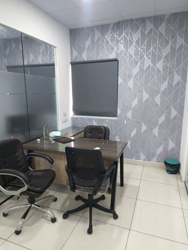 Team Area, sector 63 Commercial Office Space 3200 Sq.Ft. In Sector 63 Noida 10732558