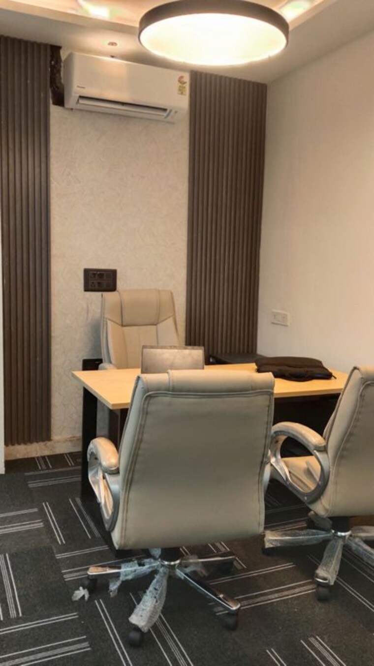 Team Area, sector 63 Commercial Office Space 3200 Sq.Ft. In Sector 63 Noida 10732558