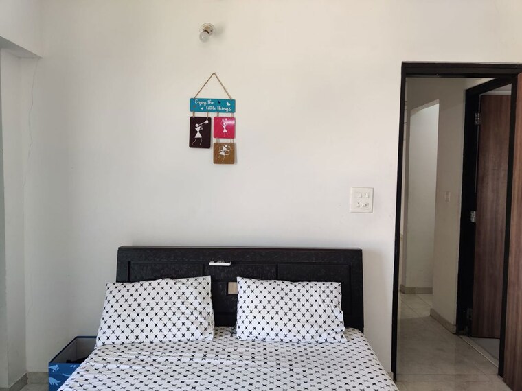 Room, lodha-amara 2 Bedroom 800 Sq.Ft. Apartment In Kolshet Road Thane 10736926
