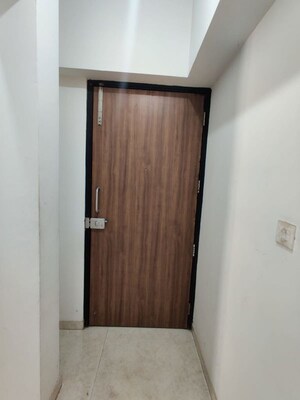  2 BHK Apartment at Lodha Amara, Kolshet Road – for Sale