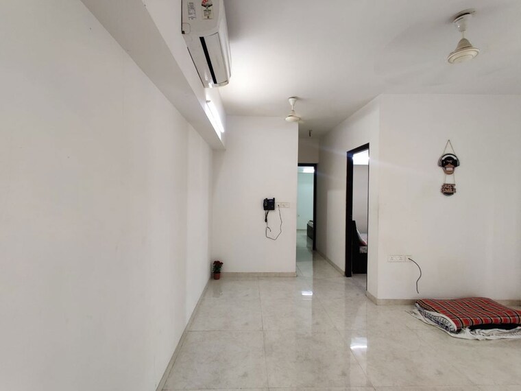 undefined, lodha-amara 2 Bedroom 800 Sq.Ft. Apartment In Kolshet Road Thane 10736926