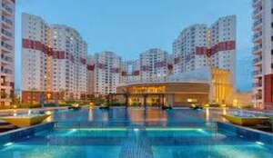 Swimming Pool in 2.5 BHK Apartment at Prestige Sunrise Park, Electronic City Phase I – for Sale