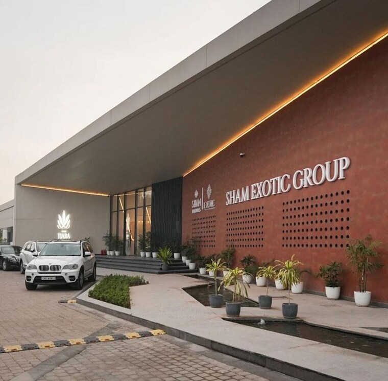  Parking, aerocity 4 Bedroom 4262 Sq.Ft. Apartment In Aerocity Chandigarh 10736875