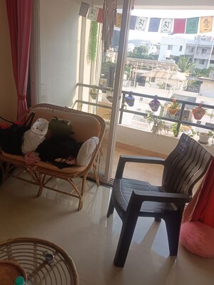Team Area in 1 BHK Apartment at Baner – for Rent