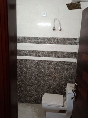 Bathroom in 1 BHK Independent House at Sector 14 – for Rent
