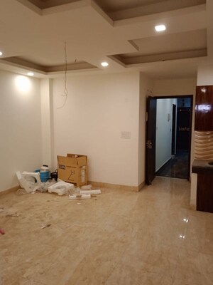 Living Room in 1 BHK Independent House at Sector 14 – for Rent