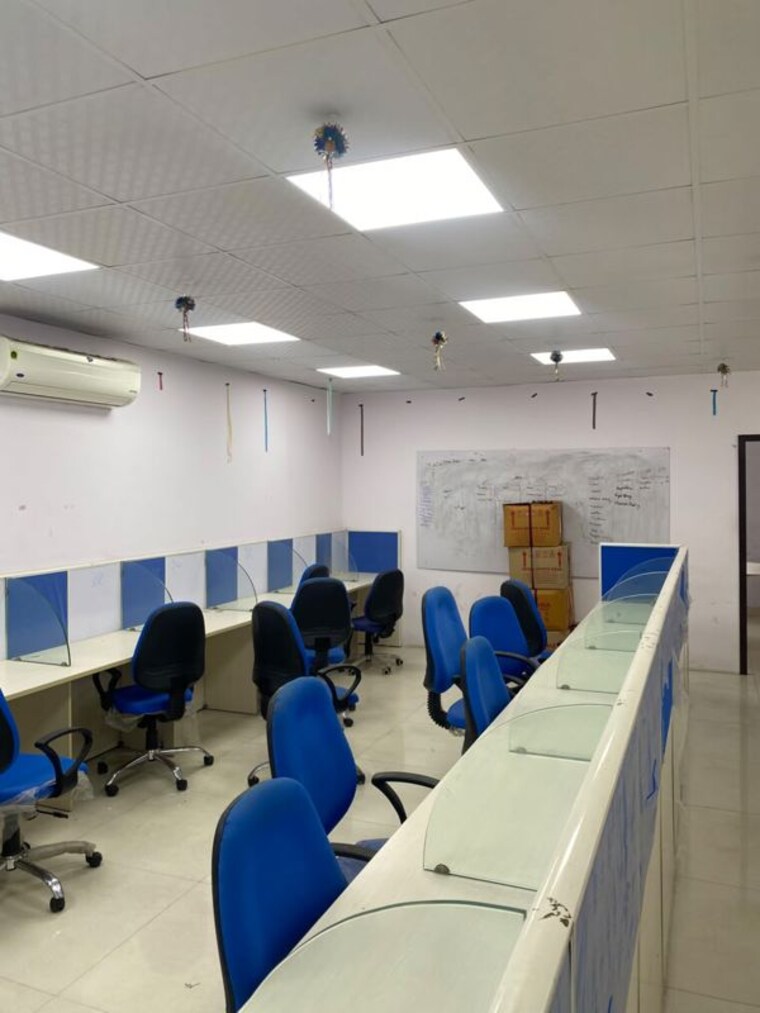 Team Area, gachibowli Commercial Office Space 2200 Sq.Ft. In Gachibowli Hyderabad 10737017