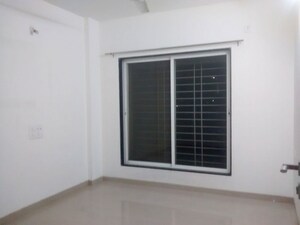 Room in 3 BHK Apartment at Kakkad Madhukosh, Balewadi – for Rent