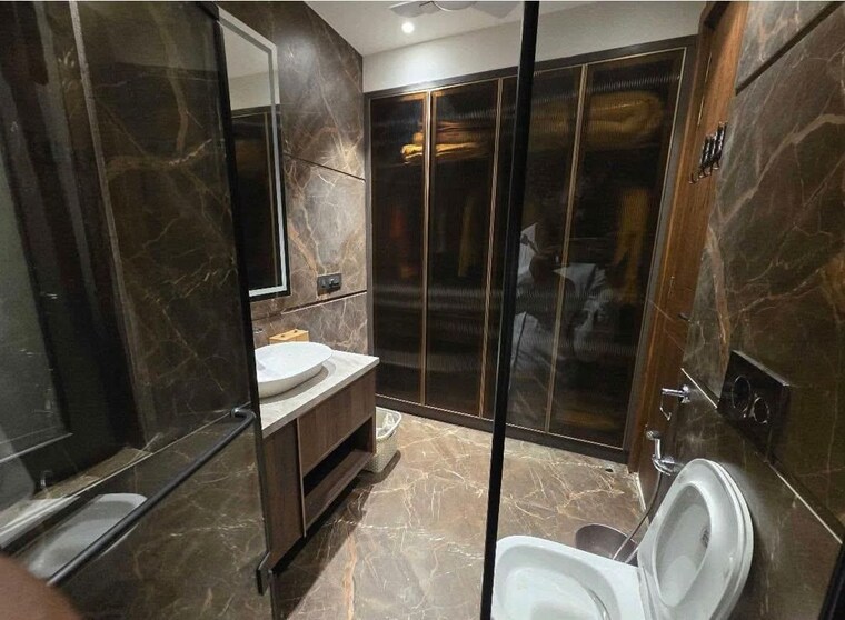 Bathroom, vatika-sovereign-park 4 Bedroom 3235 Sq.Ft. Apartment In Sector 99 Gurgaon 10737044