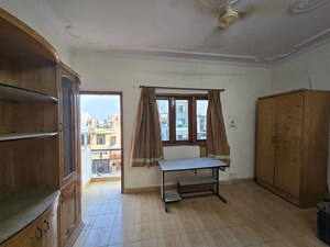 Living Room in 4 BHK Apartment at Shalimar Bagh – for Sale