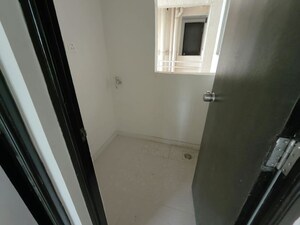  2 BHK Apartment at Puranik Rumah Bali Phase III, Ghodbunder Road – for Rent
