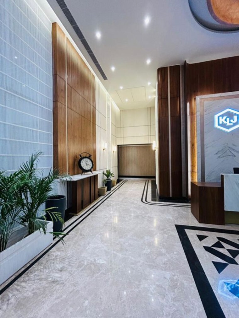 Other, sector 77 3 Bedroom 1720 Sq.Ft. Apartment In Sector 77 Faridabad 10737101