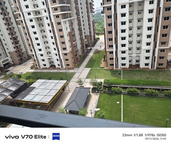 2 BHK +  844 Sq.Ft. Apartment in Aparna Sarovar Zicon
