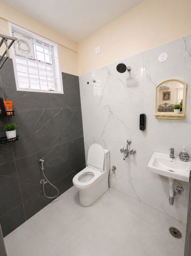 Bathroom, sapthagiri-sampada 2 Bedroom 1158 Sq.Ft. Apartment In Hoskote Bangalore 10737164